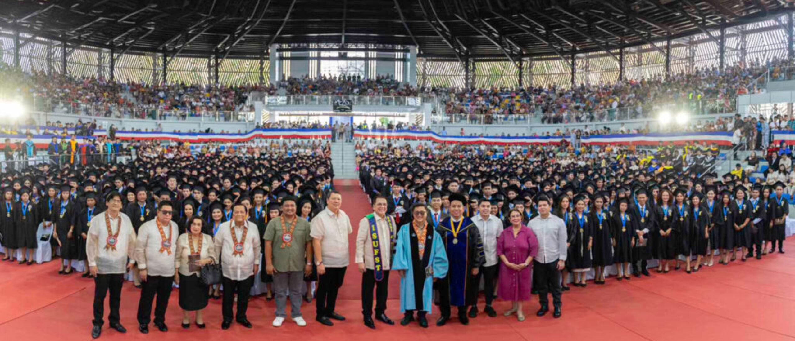 ISUFST confers 1,016 graduates; Sen Tolentino pledges PhP50M for Microbiology Laboratory