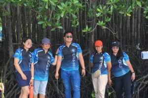 Mangrove Mission: CFAS leads Coastal Clean-up in Celebration of 61st Fish Conservation Week