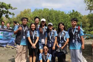 Mangrove Mission: CFAS leads Coastal Clean-up in Celebration of 61st Fish Conservation Week