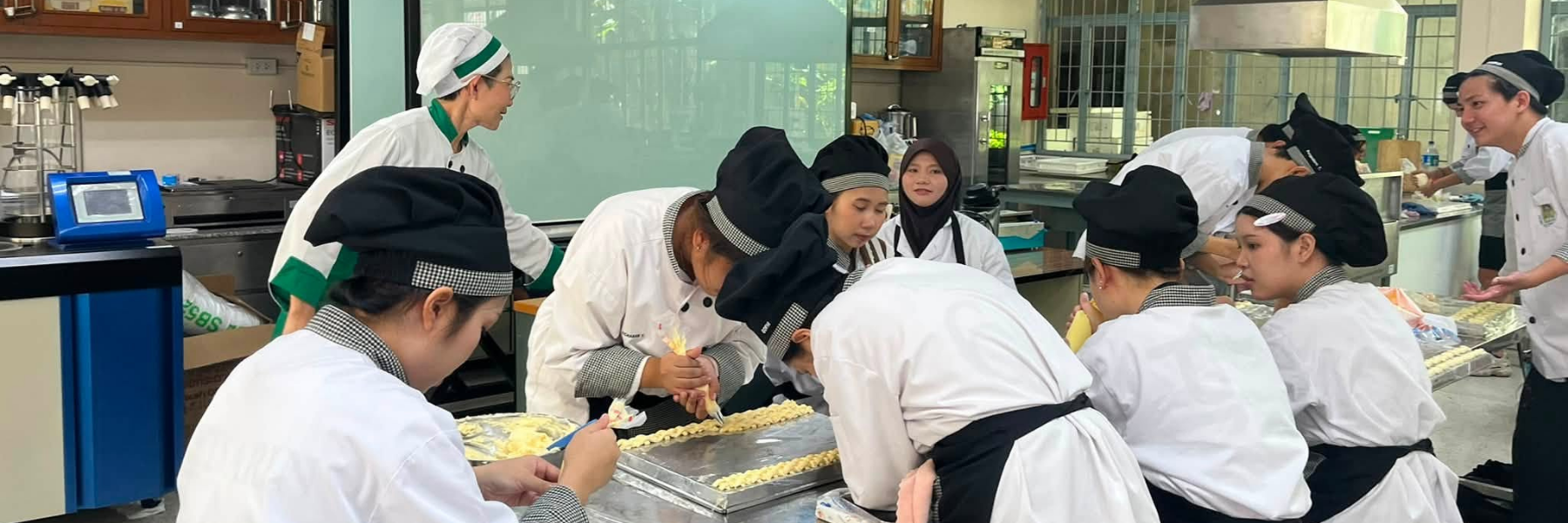 ISUFST Strengthens Academic Partnership with Phranakhon Rajabhat University in Thailand